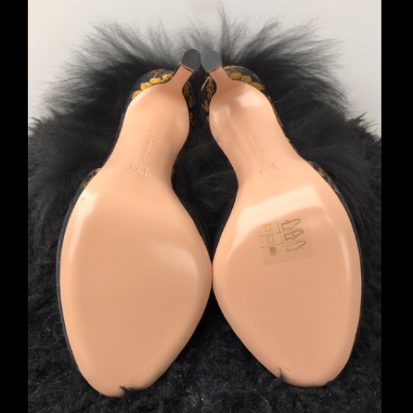 GIANVITO ROSSI Mule Pumps - Picture 6 of 6